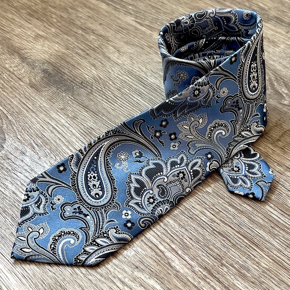Men’s Floral Paisley Neckwear - Picture 1 of 3